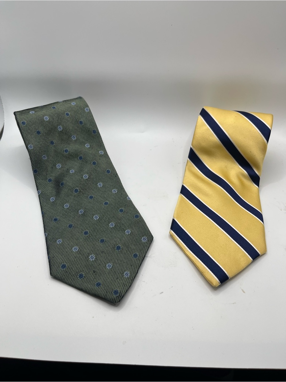 Tommy Hilfiger VTG Ties Lot Of 2 preppy yellow striped and olive green